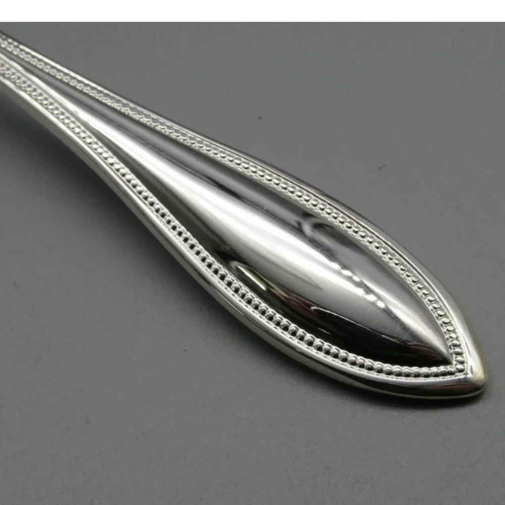 Oneida USA Set of 4 Silverware Arbor